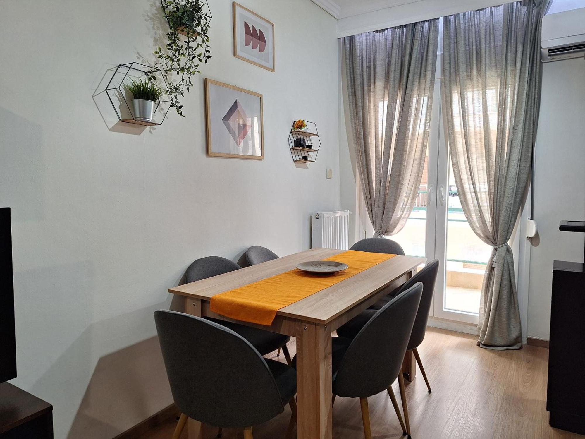 Cozy Apartment In The City Center Салоники Экстерьер фото