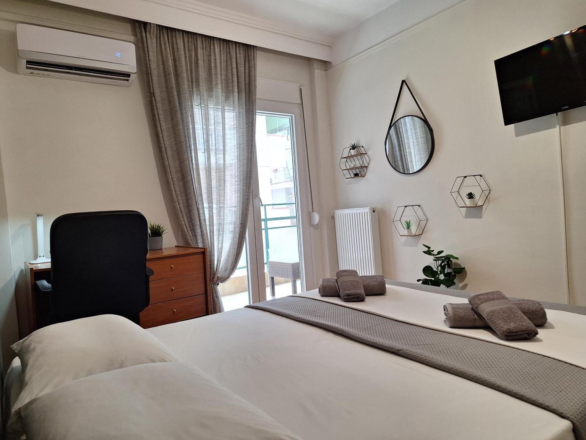 Cozy Apartment In The City Center Салоники Экстерьер фото
